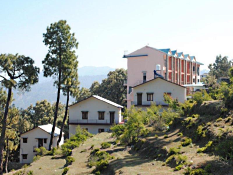 Clarks Inn Binsar Ngoại thất bức ảnh