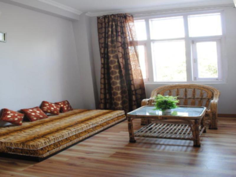 Clarks Inn Binsar Ngoại thất bức ảnh